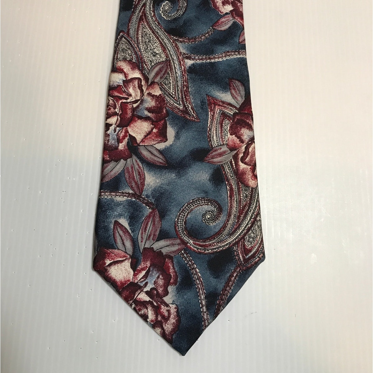Stafford Floral Classic Wide Necktie